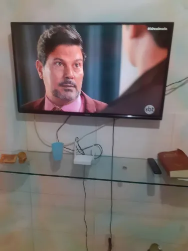 Vendo está televisão de 40 polegada