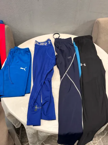Kit de calças esportivas masculinas ótimas para academia tamanho P/M trazido do Japão