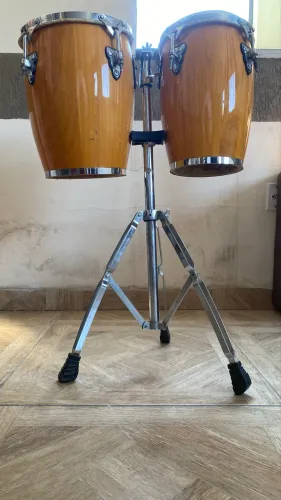 Percussão mini conga sonor