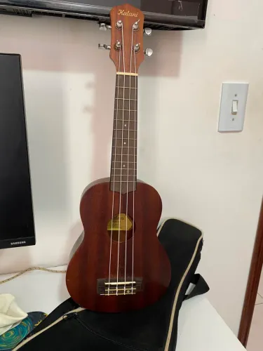 Vendo UKULELE KALANI