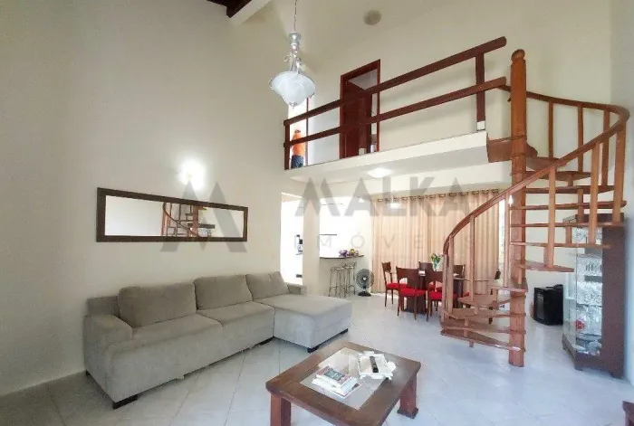Casa para Locação em Florianópolis / SC no bairro Coqueiros