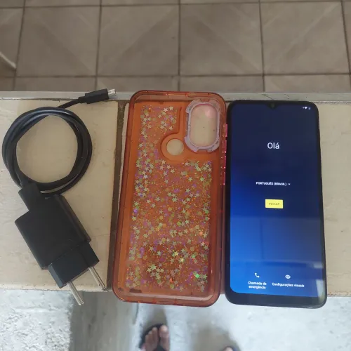 Celular moto e20 