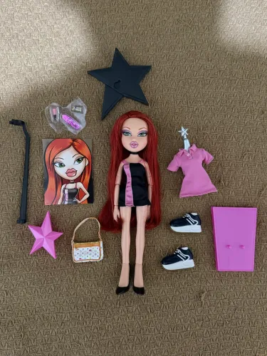 Bratz Mean Girls Cady Heron Boneca
