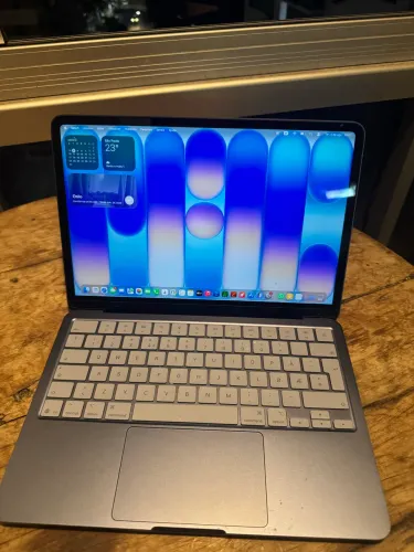 MacBook neo