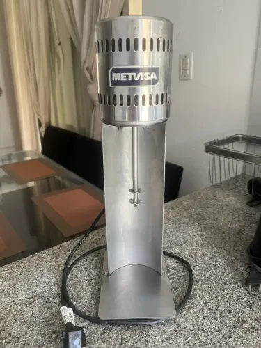 Batedor Milk-shake Metvisa