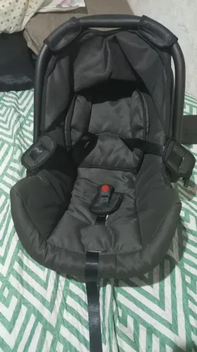 Bebê conforto Grid Galzerano - Pouco Usado