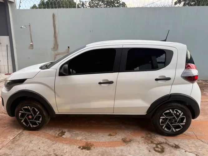 Fiat Mobi Like 1.0 Fire Flex 5P. 2021