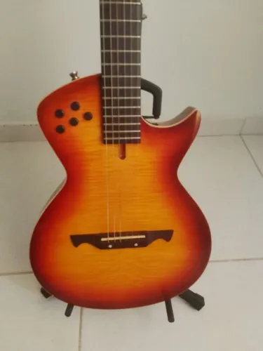 Vendo Violão Elétrico