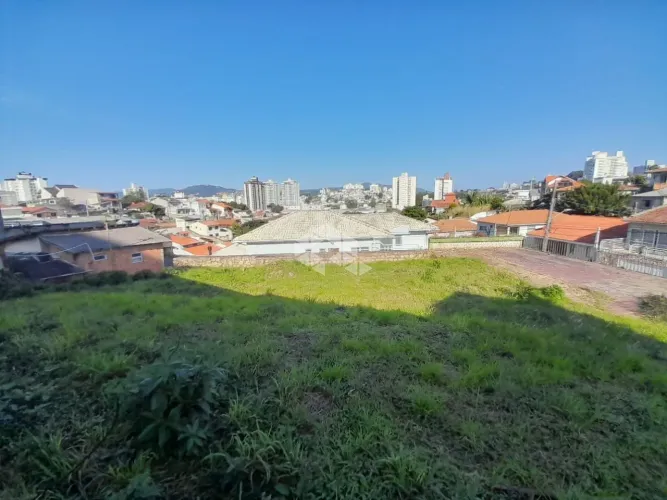 Terreno no Bairro Estreito, em Florianópolis,/SC com 646,50m² de área total