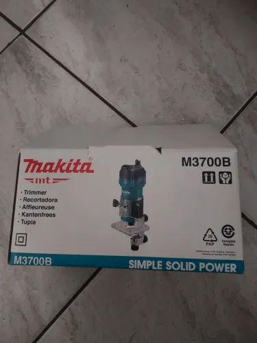 Tupia Makita e caixa de fresas