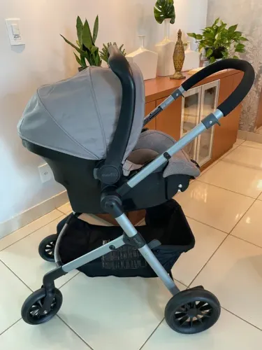 Carrinho de bebê 3 em 1 modular, marca Evenflo