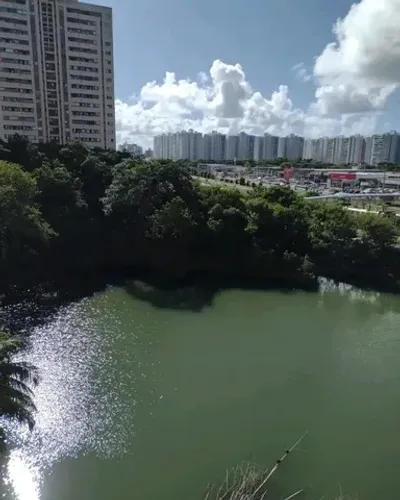 Paralela  condomínio  lagoa  verde  2/4 valor  2700,00