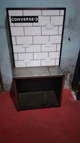armario all star converse, espositor da marca,expositor tenis slta wall lindo
