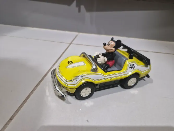 Carro do Mickey Mouse raro- Decoração Vintage anos 80