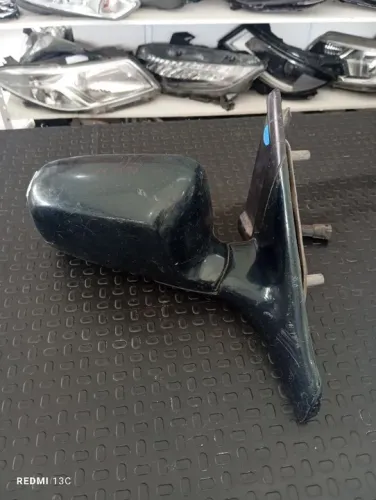 Retrovisor Santana 1991 a 1997 direito elétrico 