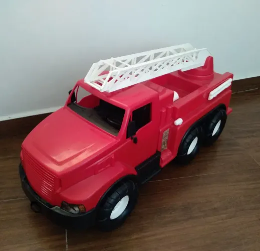 Caminhão de Bombeiros Brinquedo