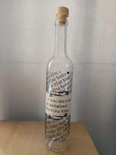 Garrafa decorativa com mensagem