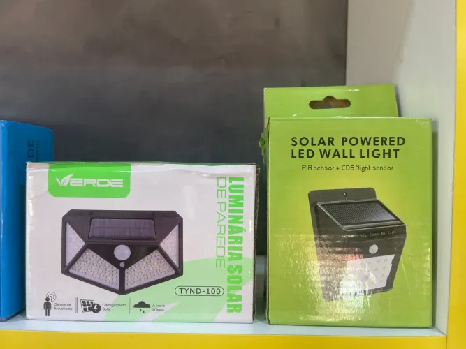Led carregamento solar externo