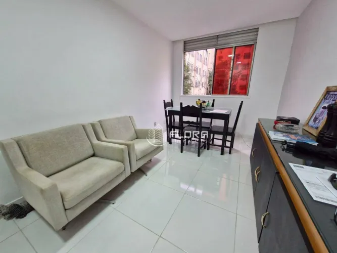 Apartamento com 2 dormitórios à venda, 59 m² por R$ 220.000,00 - Santa Rosa - Niterói/RJ