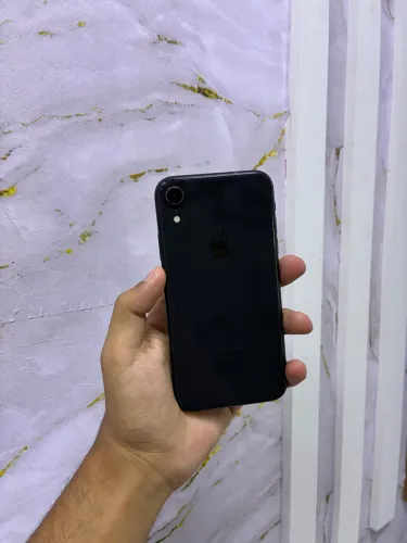 IPHONE XR 128 GB 