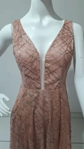 Vestido de Festa Rosa Nude com Lantejoulas *IMPORTADO*