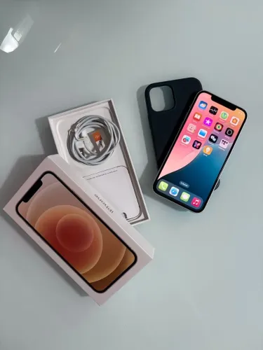 iPhone 12 128 GB