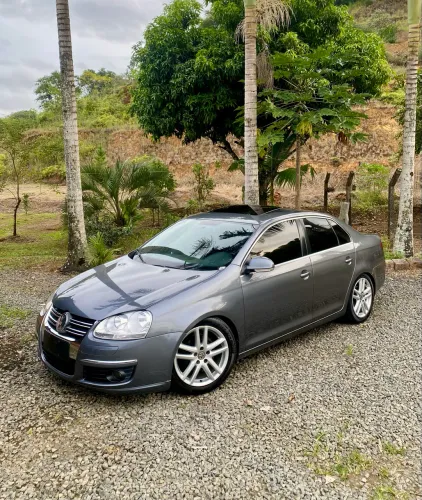 Volkswagen Jetta 2.5 20V 150/170cv Tiptronic 2010