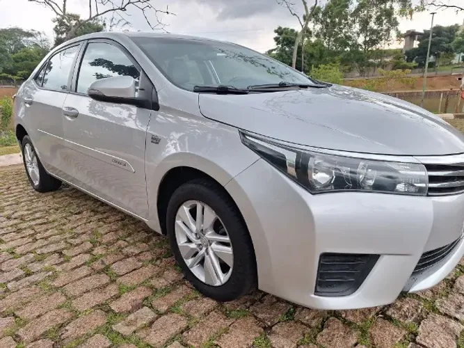Toyota Corolla GLI 1.8 Flex 16V Aut. 2016