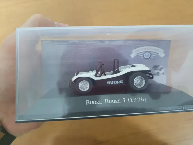 Miniatura BUGRE 1:43