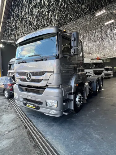 Mb Axor 2544 6x2 2018 Automatico