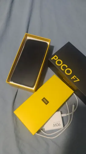 xiaomi poco F7 12gb ram 512hd nfc + 2 fones bluetooth