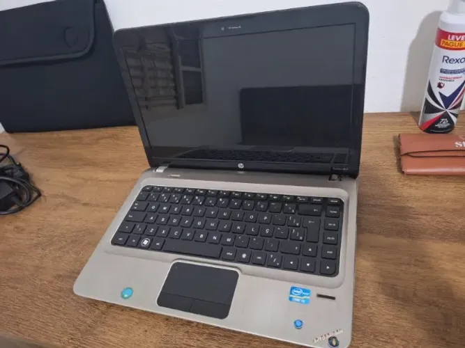 Notebook HP em Metal - Intel Core i3