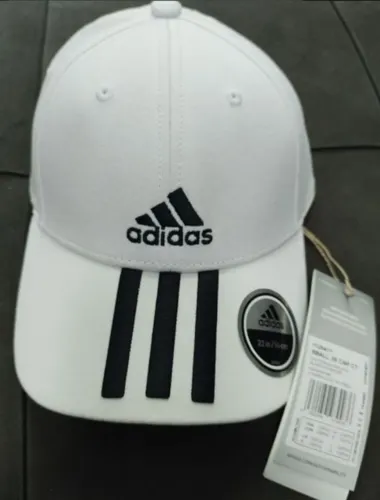 Boné Adidas Original Branco com Listras Pretas