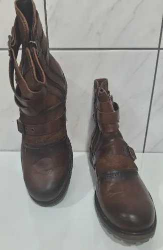 Bota Rocker Metropolitan