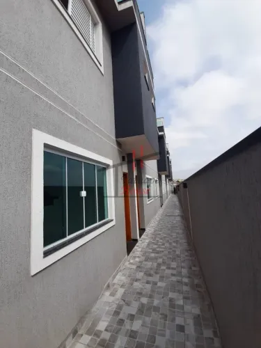 Casa em Condomínio na Penha,