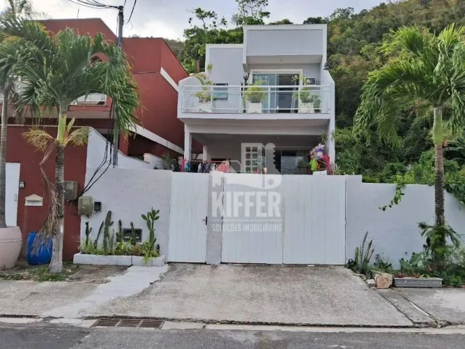 Casa à venda, 140 m² por R$ 860.000,00 - Piratininga - Niterói/RJ