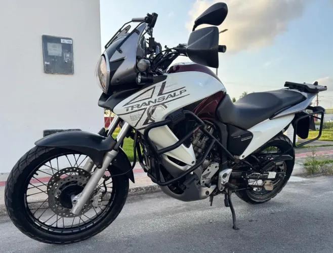  HONDA TANSALP LX700V, PERFEITA SÓ PEGAR E RODAR, 29.000 APROXIMADO, 8.000 DE ACESSÓRIOS
