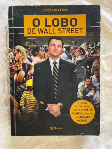 Vendo livro O Lobo de wall street (leia a descrição)