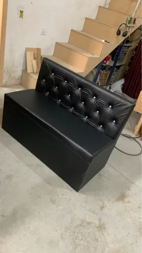 Banco Estofado Preto