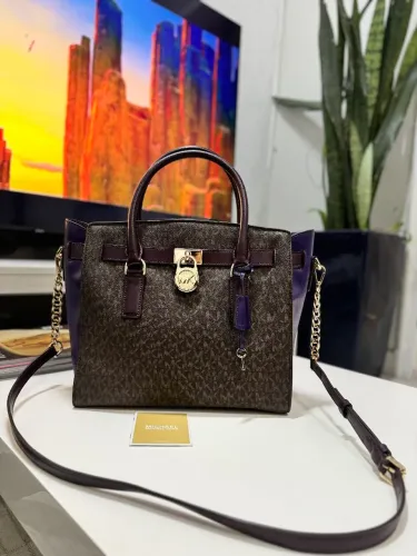 Bolsa Michael Kors Original - Linda e Elegante