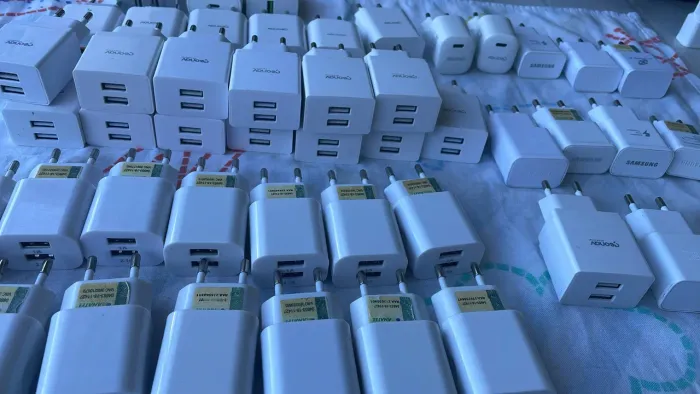 Carregadores de Celular Diversos - Várias Marcas