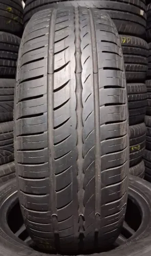 01 pneu 185/60/15 Pirelli P-1 semi novo por 250,00