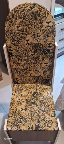 Cadeira e tábua de passar