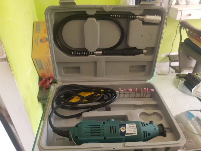 Kit Micro Retífica - Ferramenta Versátil e Compacta