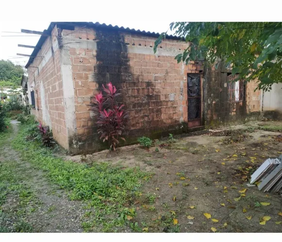 Terreno 9,40 × 15 m ( contendo uma construção) em Boa Esperança, Seropédica - Rua Dois