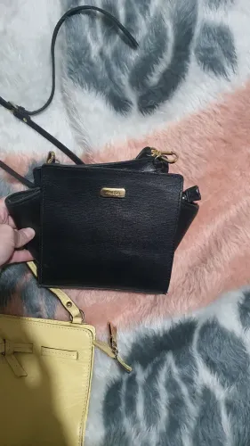 Bolsa transversal tiracolo couro legítimo arezzo constance