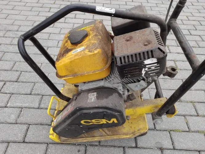PLACA COMPACTADORA VIBRATORIA A GASOLINA 5,5 CV 4 TEMPOS PV 60 - CSM