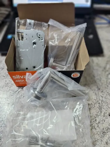 fechadura banheiro mod.5500 florença aço inox polido marca silvana