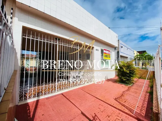 CASA NO GETÚLIO VARGAS - SOMBRA E BEM VENTILADA