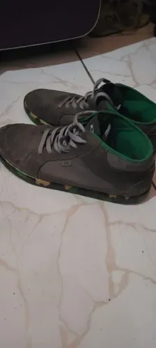 Tênis Casual oakley Cinza e Verde